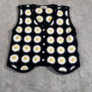 Lulla Collection Crochet Vest Womens Small Black Daisy‎ Square Button Up Granny